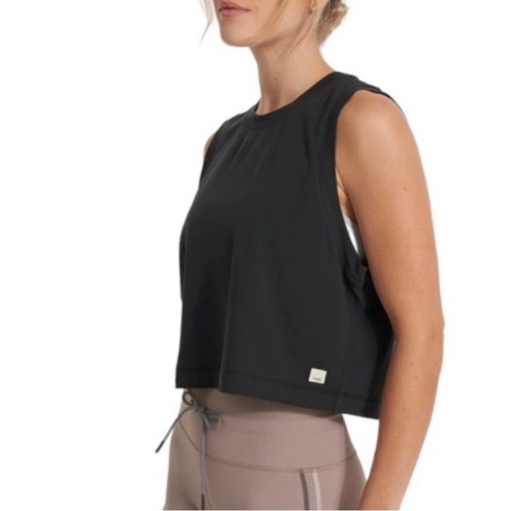 Vuori Black Feather Tank XS